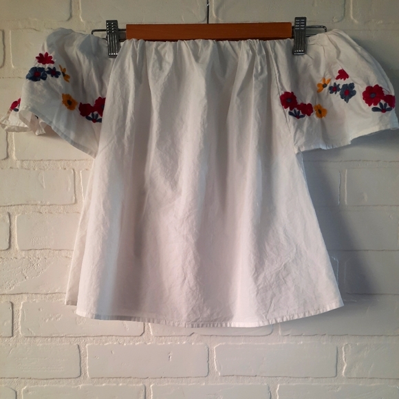 Embroidered Off-the-Shoulder Top - Picture 1 of 3